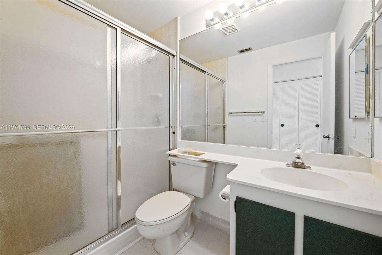 21190 Mainsail Cir, Unit 17A, Aventura, FL 33180 Photo