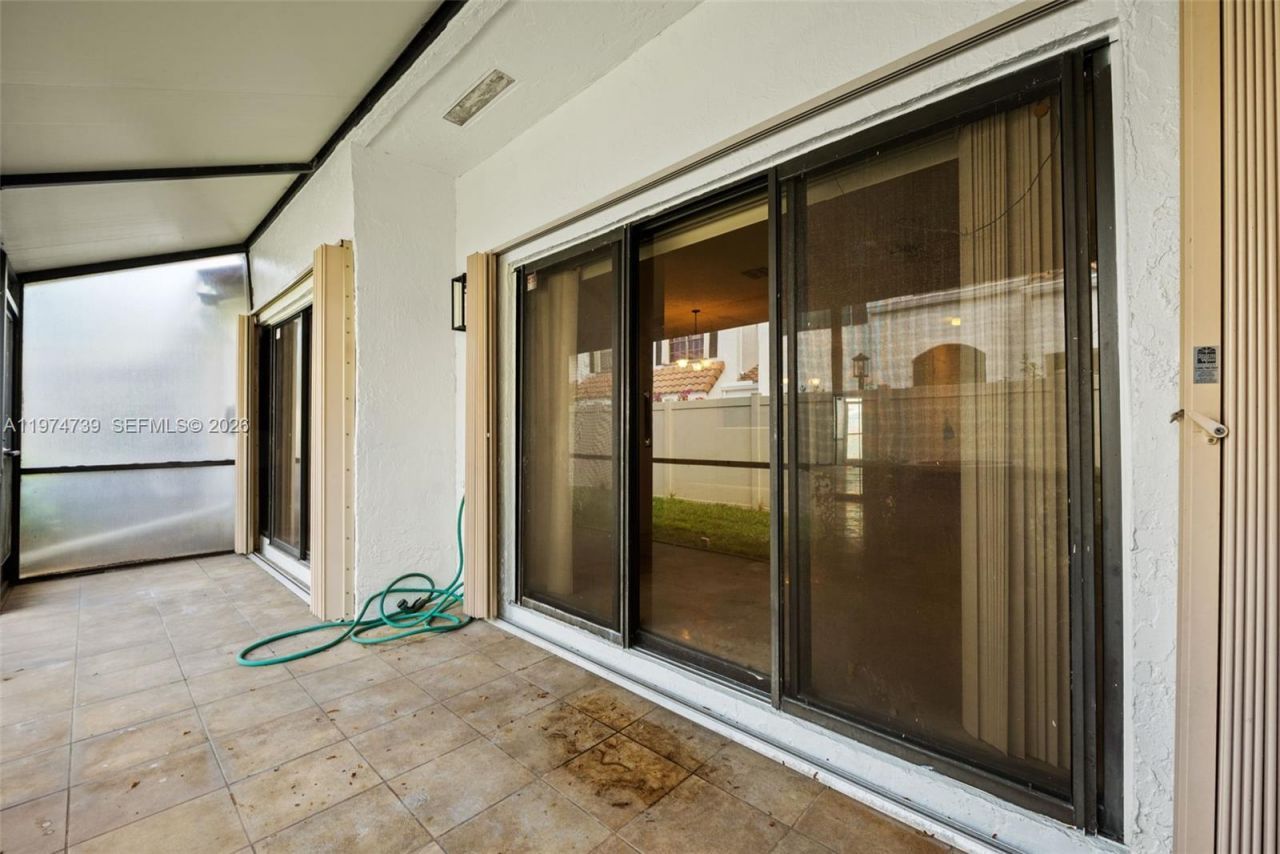 21190 Mainsail Cir, Unit 17A, Aventura, FL 33180 Photo