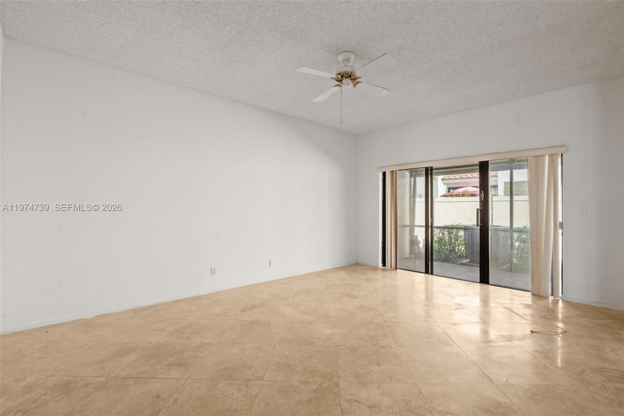 21190 Mainsail Cir, Unit 17A, Aventura, FL 33180 Photo