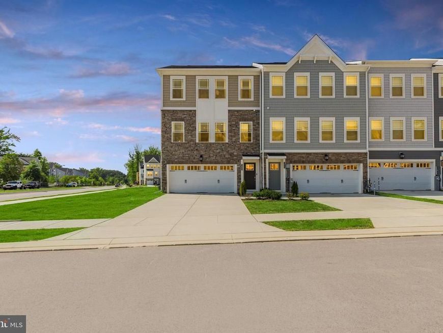 1800 Watermark Way , Essex, MD 21221 Main Photo