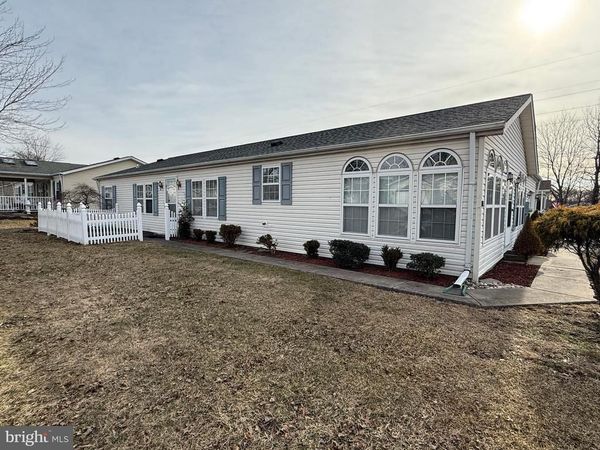 600 MULBERRY COURT , NEW HOPE, PA 18938