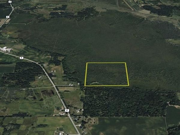 CTY RD F, Berlin, WI 54923