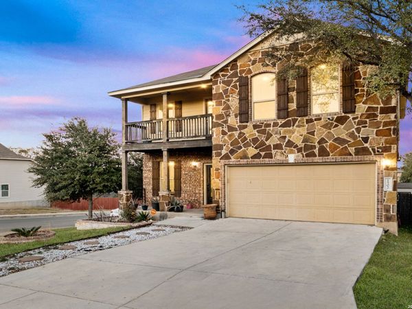 1502 Dancing Wolf, San Antonio, TX 78245