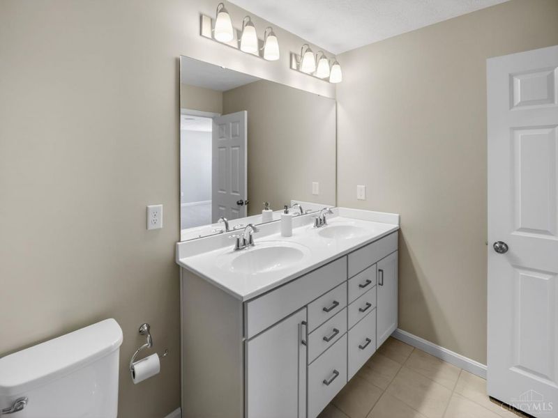 5467 Pacific Crest Lane, Fairfield Twp, OH 45011 Photo 22