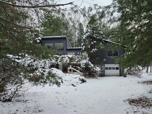 5 Cattalo Circle, East Hampton, NY 11973