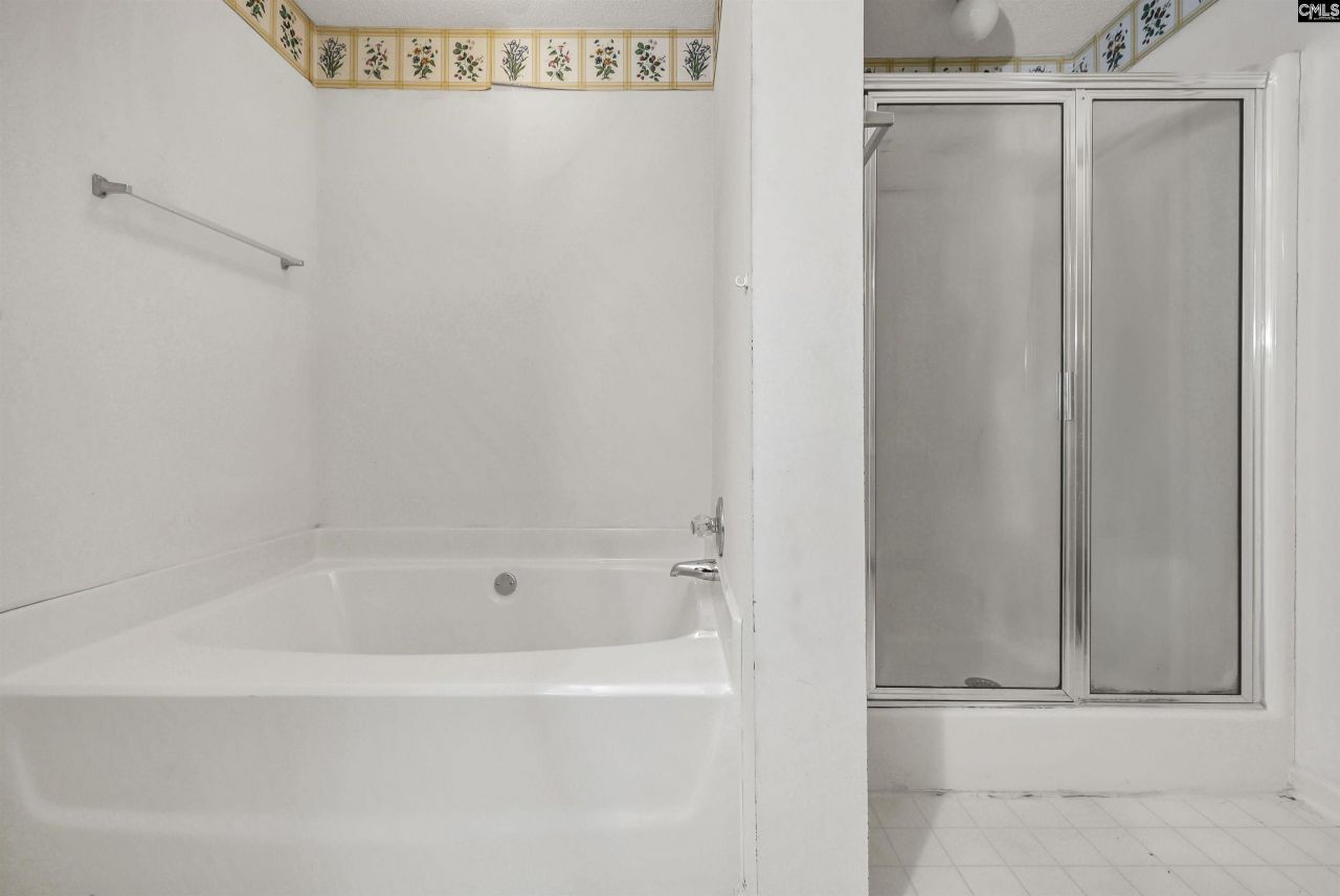 142 Fox Meadow Lane  Photo 14