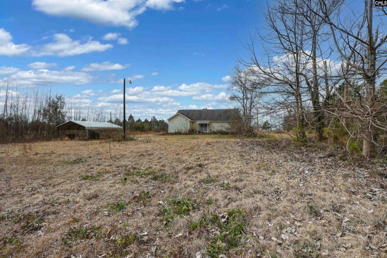 142 Fox Meadow Lane  Photo 21