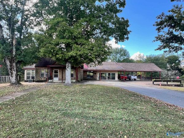 350 County Road 125, Rogersville, AL 35652