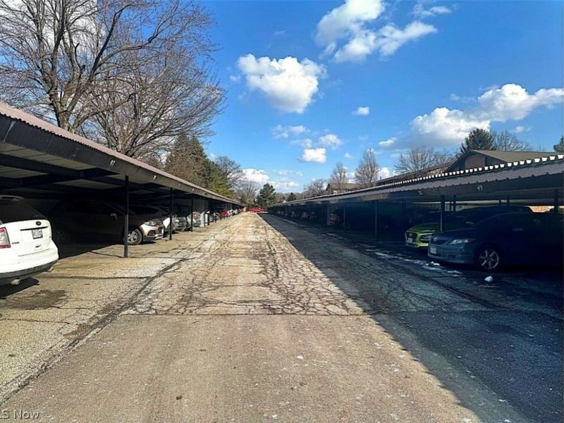 16460 Heather Lane, Middleburg Heights, OH 44130 Photo 13