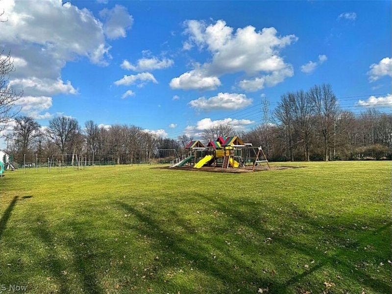 16460 Heather Lane, Middleburg Heights, OH 44130 Photo 15