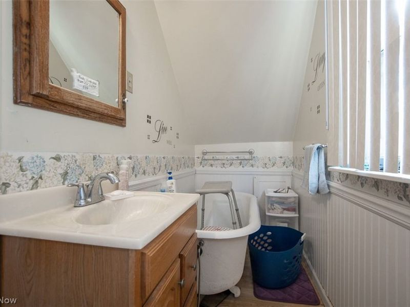 3655 W 48th Street , Cleveland, OH 44102 Photo 14