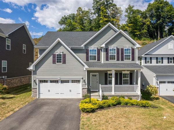 2027 Pinnacle Way, South Park, PA 15129