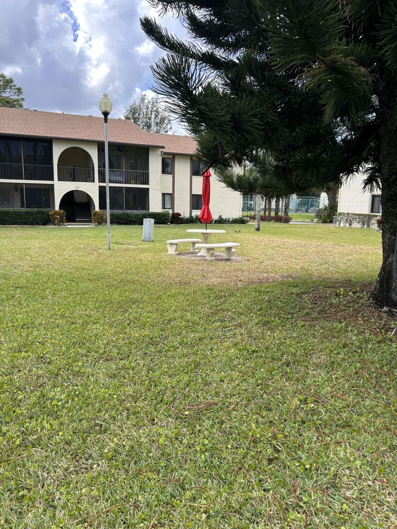 304 Knotty Pine Circle, Unit B-2, Greenacres, FL 33463 Photo