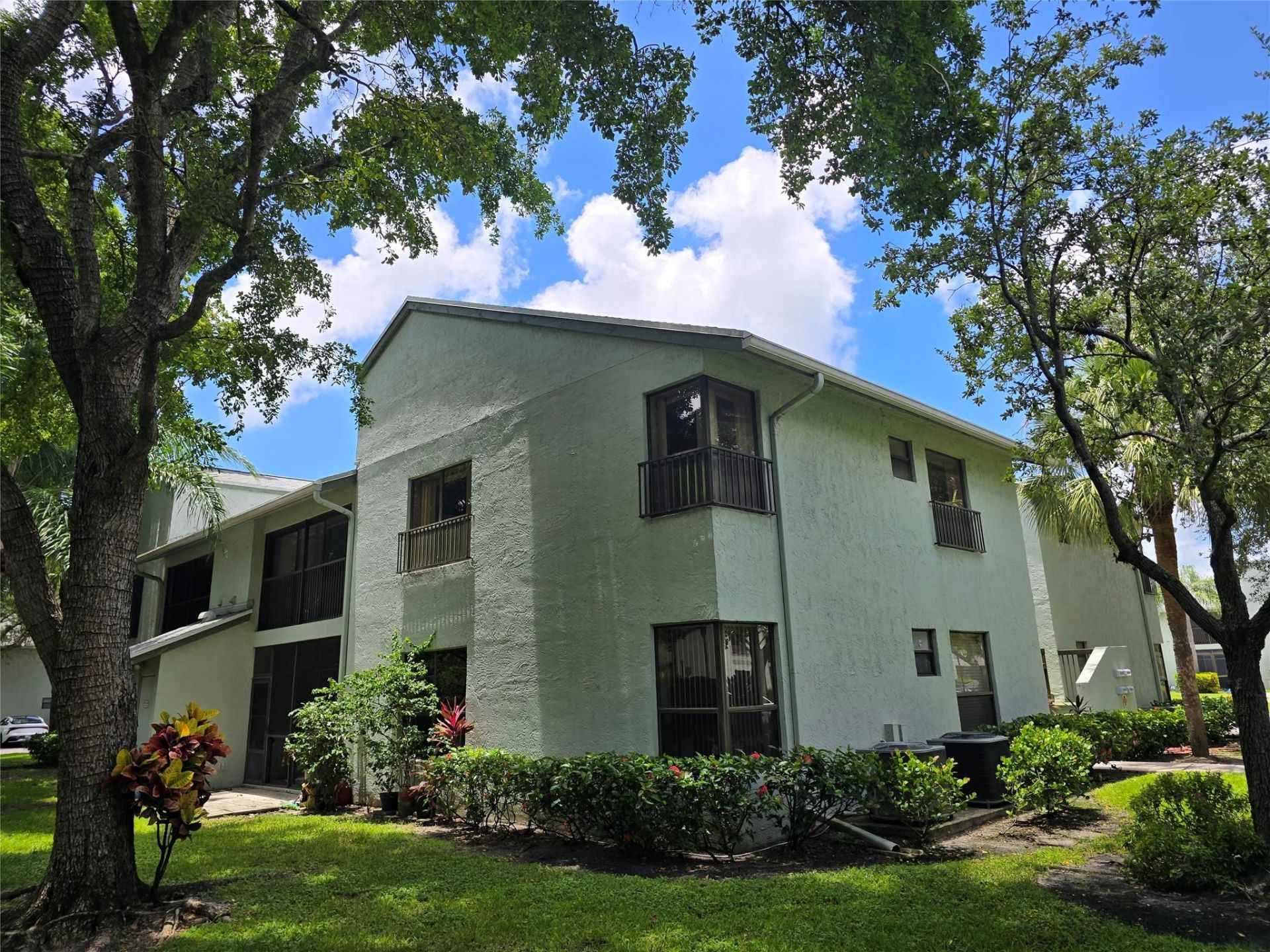 4049 N Carambola Circle, Unit 4049, Pompano Beach, FL 33066 Photo