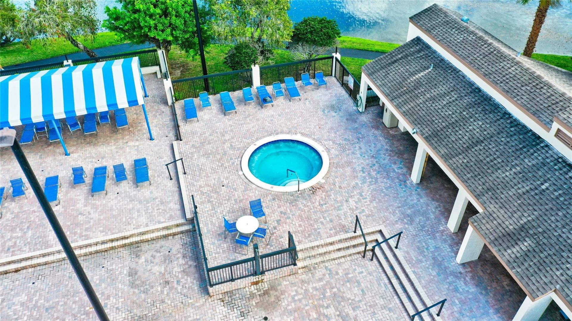 4049 N Carambola Circle, Unit 4049, Pompano Beach, FL 33066 Photo