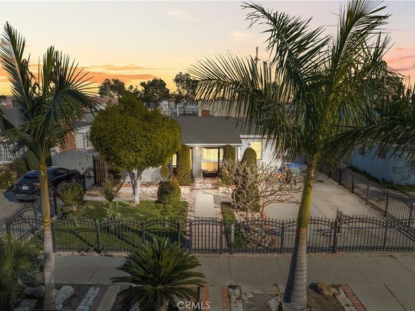 11138 Linden, Lynwood, CA 90262