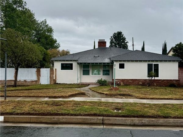 16930 Tupper Street, North Hills, CA 91343