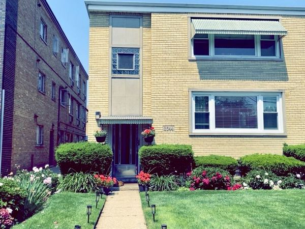 8644 Niles Center Road , Skokie, IL 60077