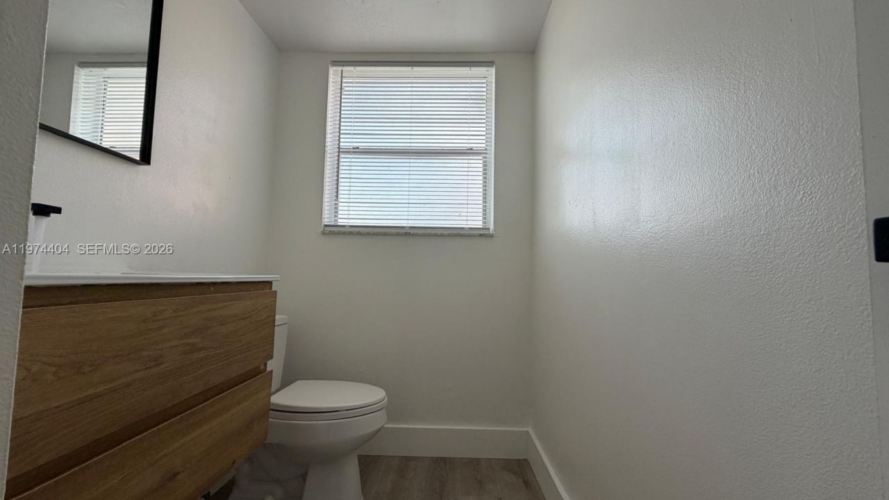 237 Lake Frances Dr, Unit 237, West Palm Beach, FL 33411 Photo
