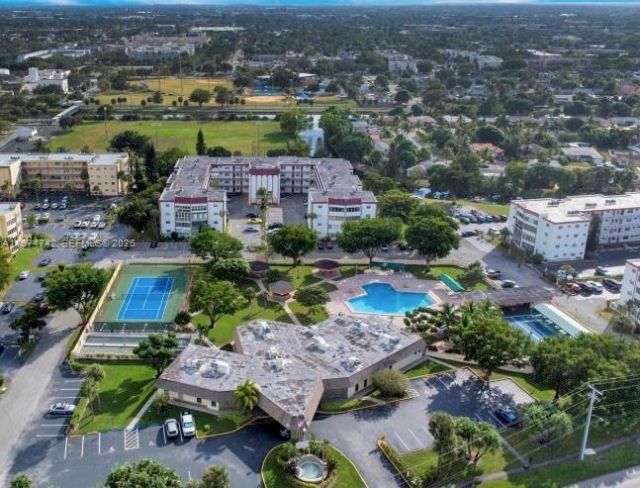 4270 NW 40th St , Unit 104, Lauderdale Lakes, FL 33319 Photo