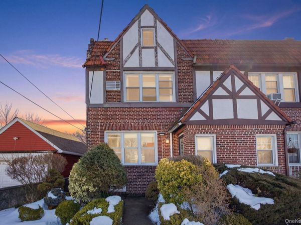 14740 33rd Avenue, Flushing, NY 11354