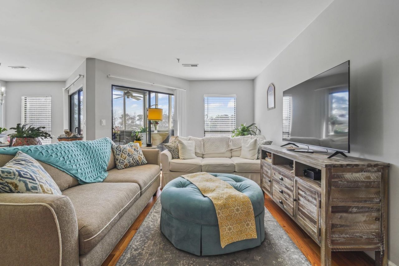 1101 Possum Trot Rd.  Photo 25