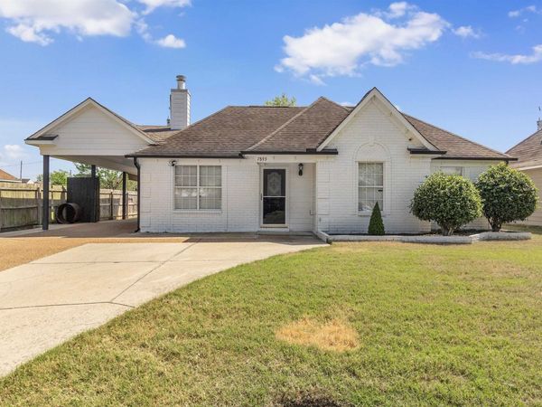 7893 COLLINS WOOD CV, Memphis, TN 38125