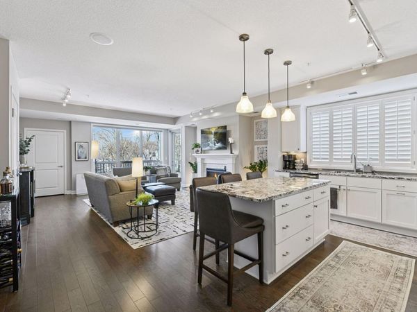 3962 Wooddale Avenue S, Unit 201E, Saint Louis Park, MN 55416