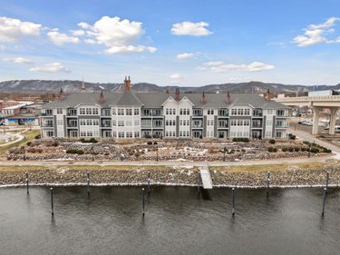 225 Lawrence Boulevard W, Unit 406, Wabasha, MN 55981