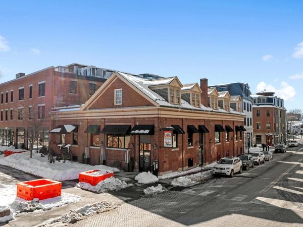 172 Hanover Street, Portsmouth, NH 03801