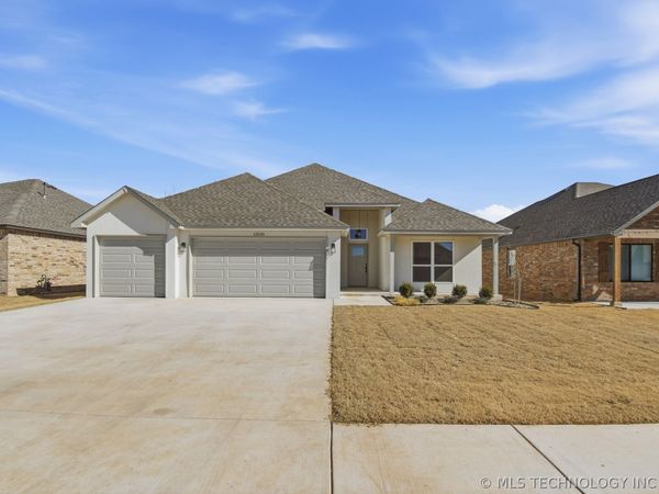 13135 S 105th East Avenue , Bixby, OK 74008