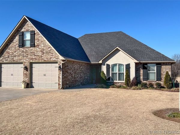 6903 S 4th Street W, Muskogee, OK 74401