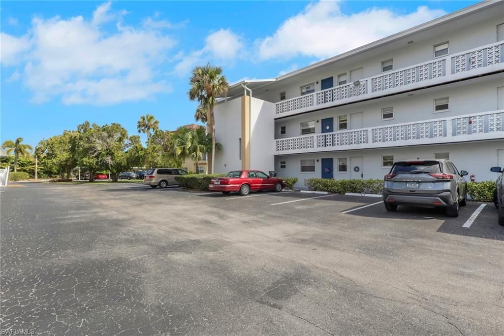 1407 Tropic Ter, North Fort Myers, FL 33903 Photo