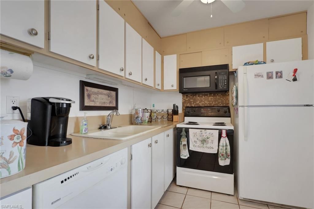 1407 Tropic Ter, North Fort Myers, FL 33903 Photo