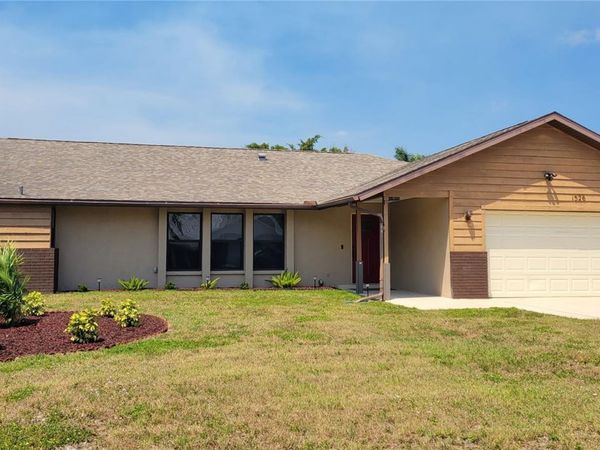 1526 GEORGETOWNE LANE , SARASOTA, FL 34232