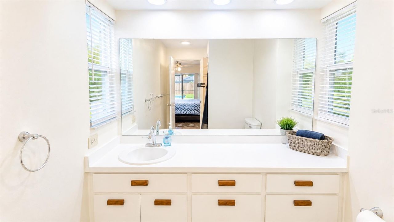 1526 Georgetowne Lane, Sarasota, FL 34232 Photo