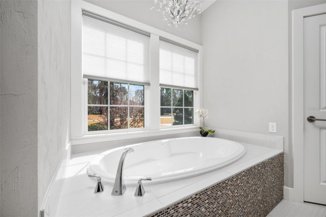 8410 NW 62nd Lane, Gainesville, FL 32653 Photo