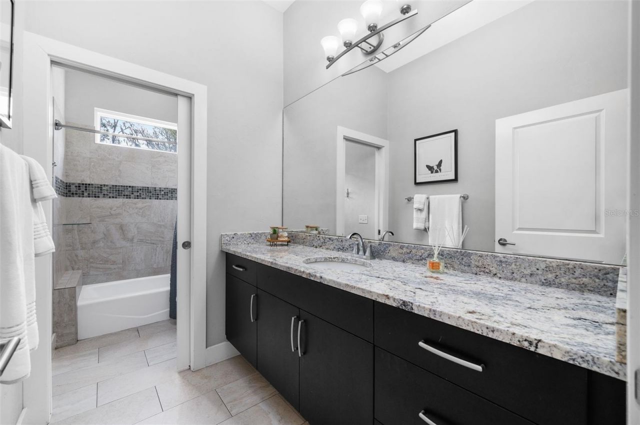 8410 NW 62nd Lane, Gainesville, FL 32653 Photo