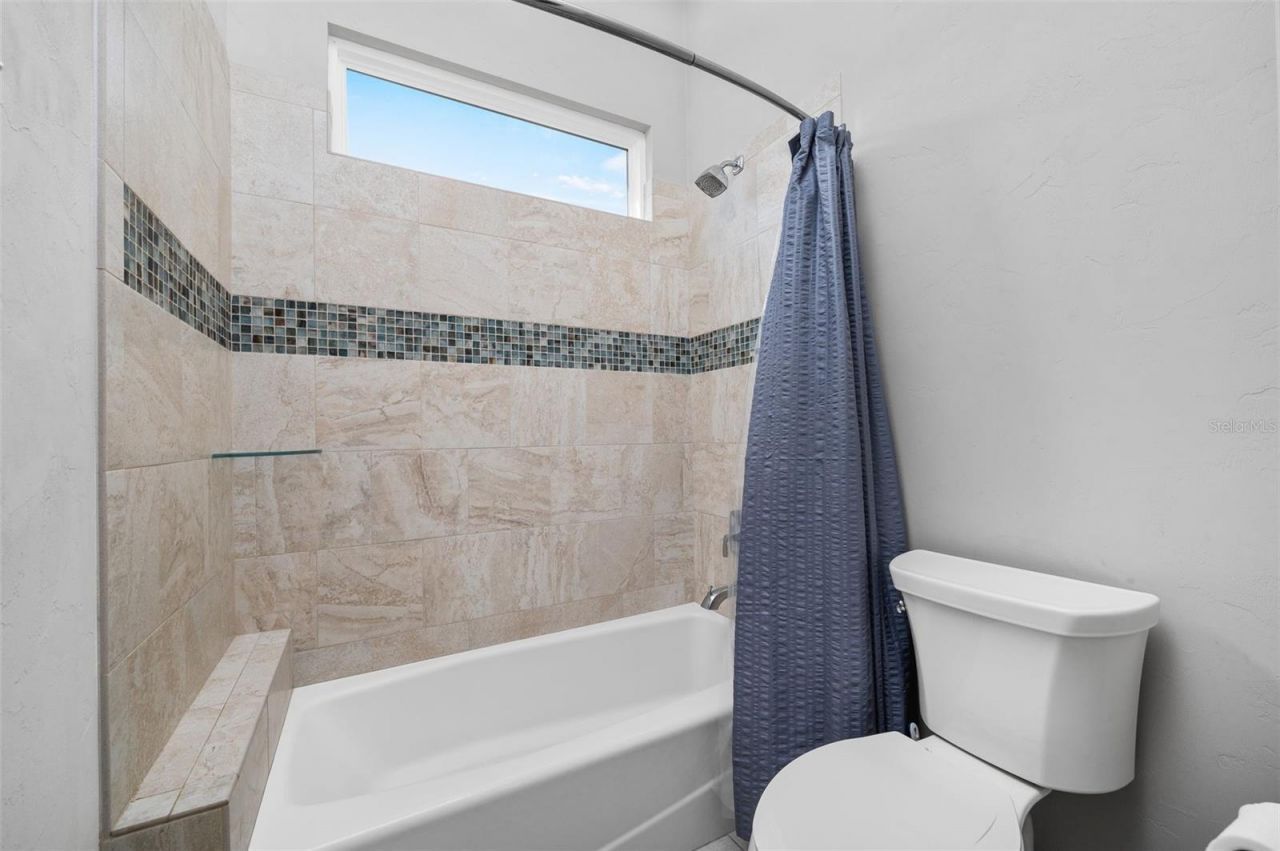 8410 NW 62nd Lane, Gainesville, FL 32653 Photo