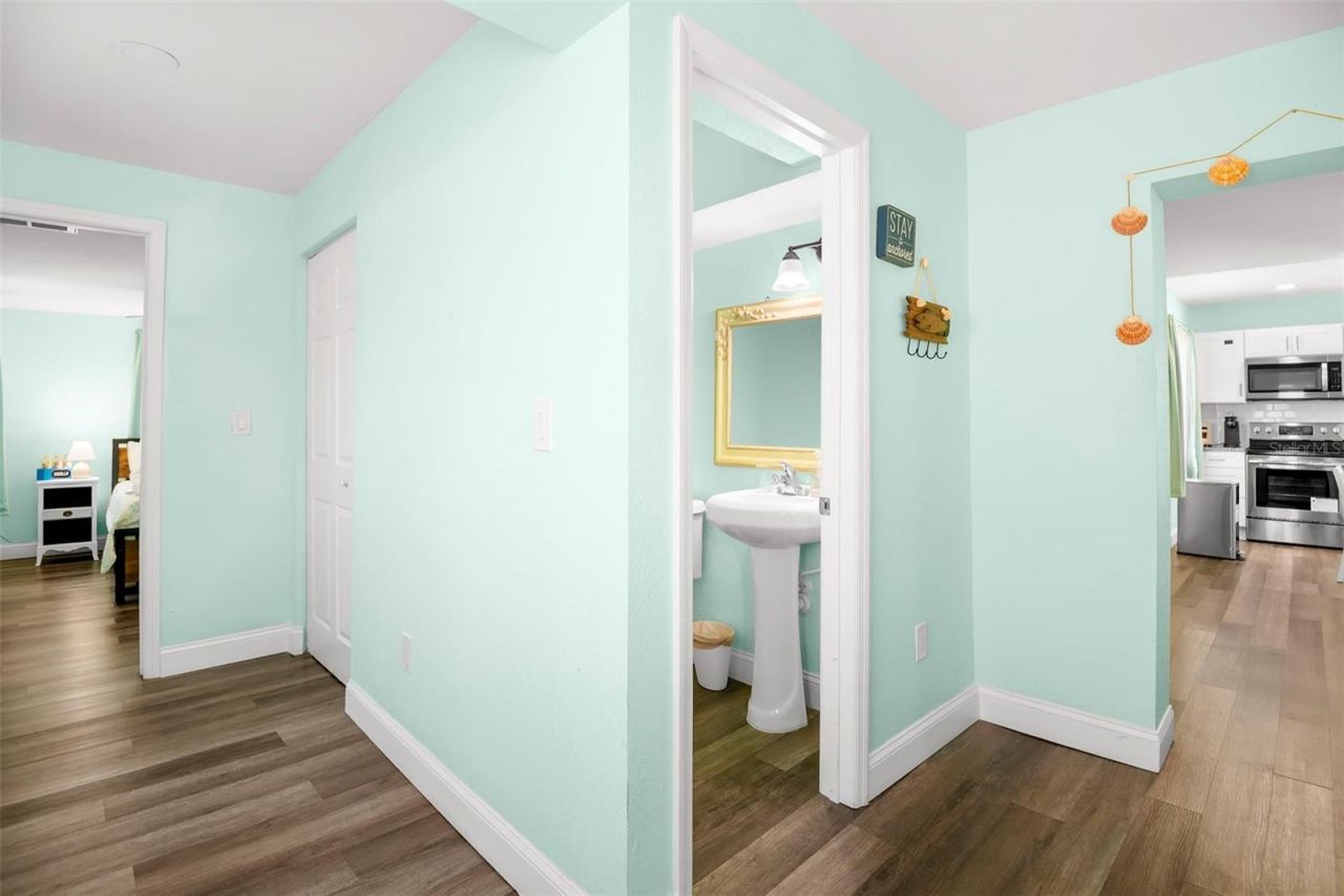 1613 N Martin Luther King Jr Avenue, Clearwater, FL 33755 Photo