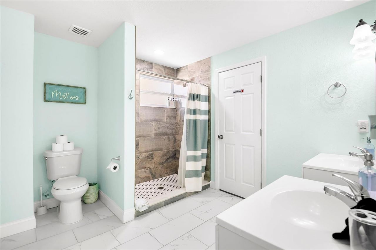 1613 N Martin Luther King Jr Avenue, Clearwater, FL 33755 Photo