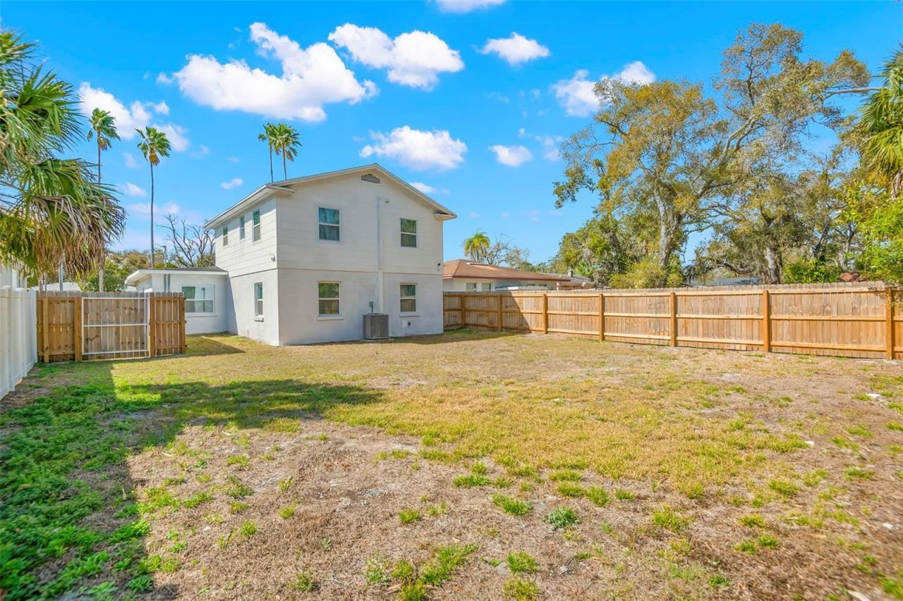 1613 N Martin Luther King Jr Avenue, Clearwater, FL 33755 Photo