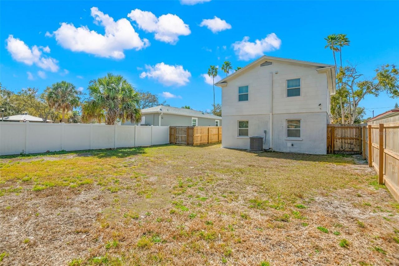 1613 N Martin Luther King Jr Avenue, Clearwater, FL 33755 Photo