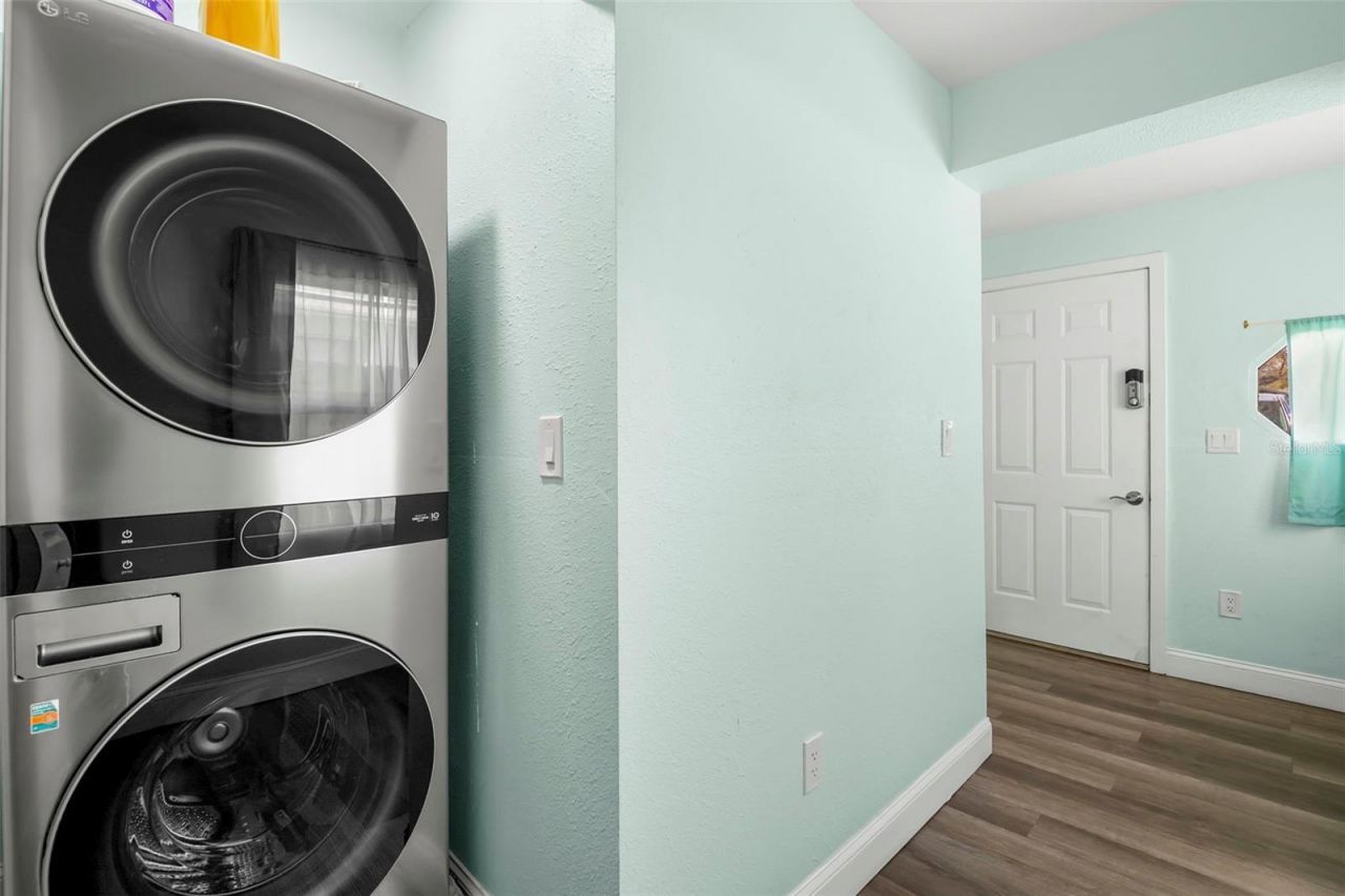 1613 N Martin Luther King Jr Avenue, Clearwater, FL 33755 Photo