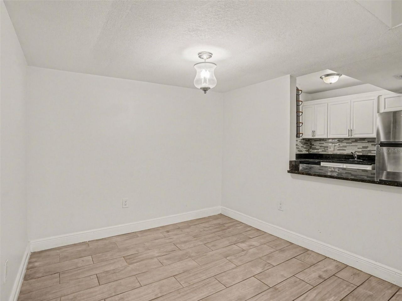 3288 S Semoran Boulevard , Unit 14, Orlando, FL 32822 Photo