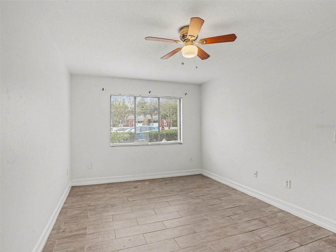 3288 S Semoran Boulevard , Unit 14, Orlando, FL 32822 Photo