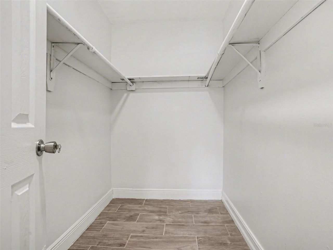 3288 S Semoran Boulevard , Unit 14, Orlando, FL 32822 Photo