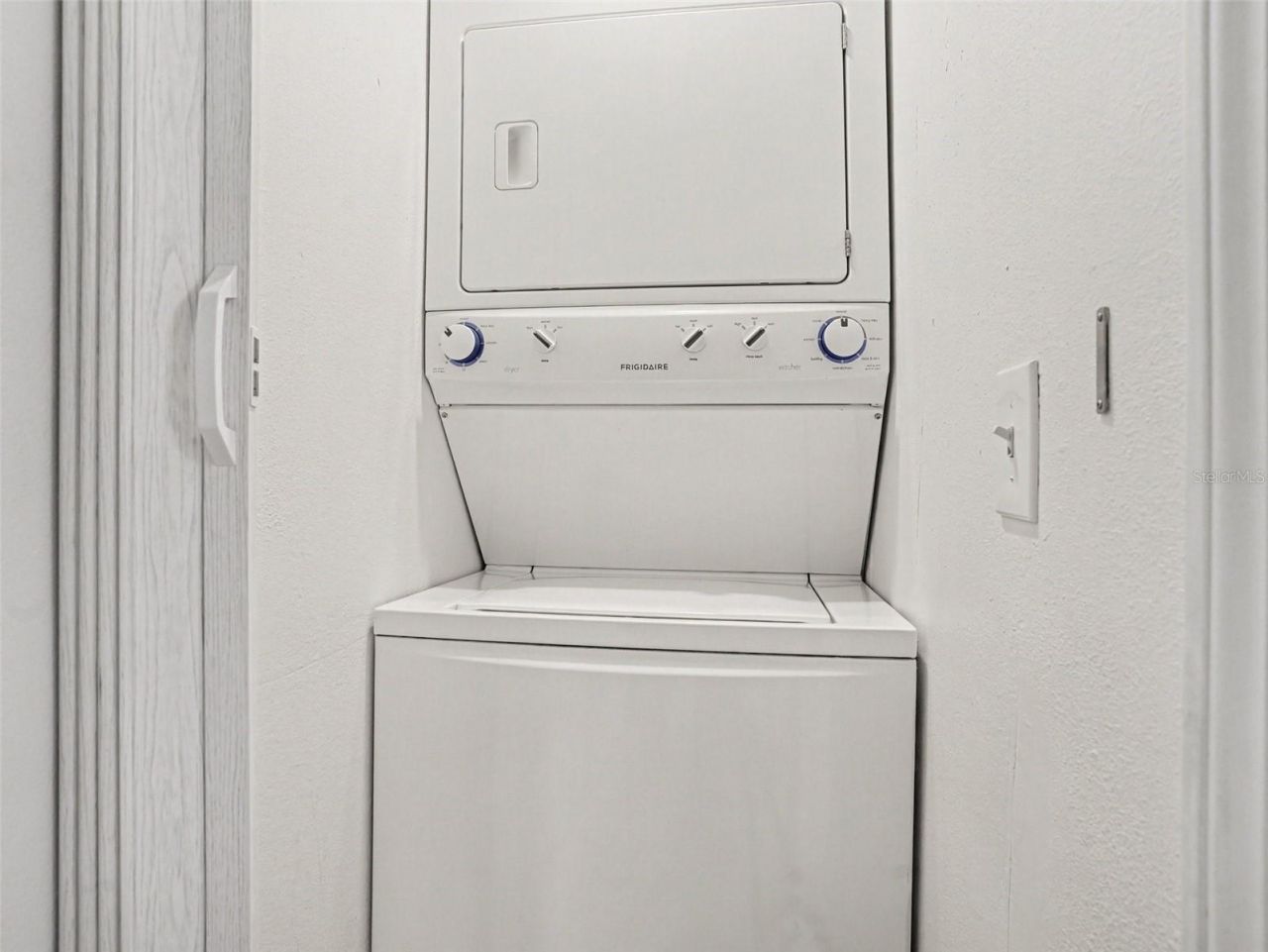 3288 S Semoran Boulevard , Unit 14, Orlando, FL 32822 Photo