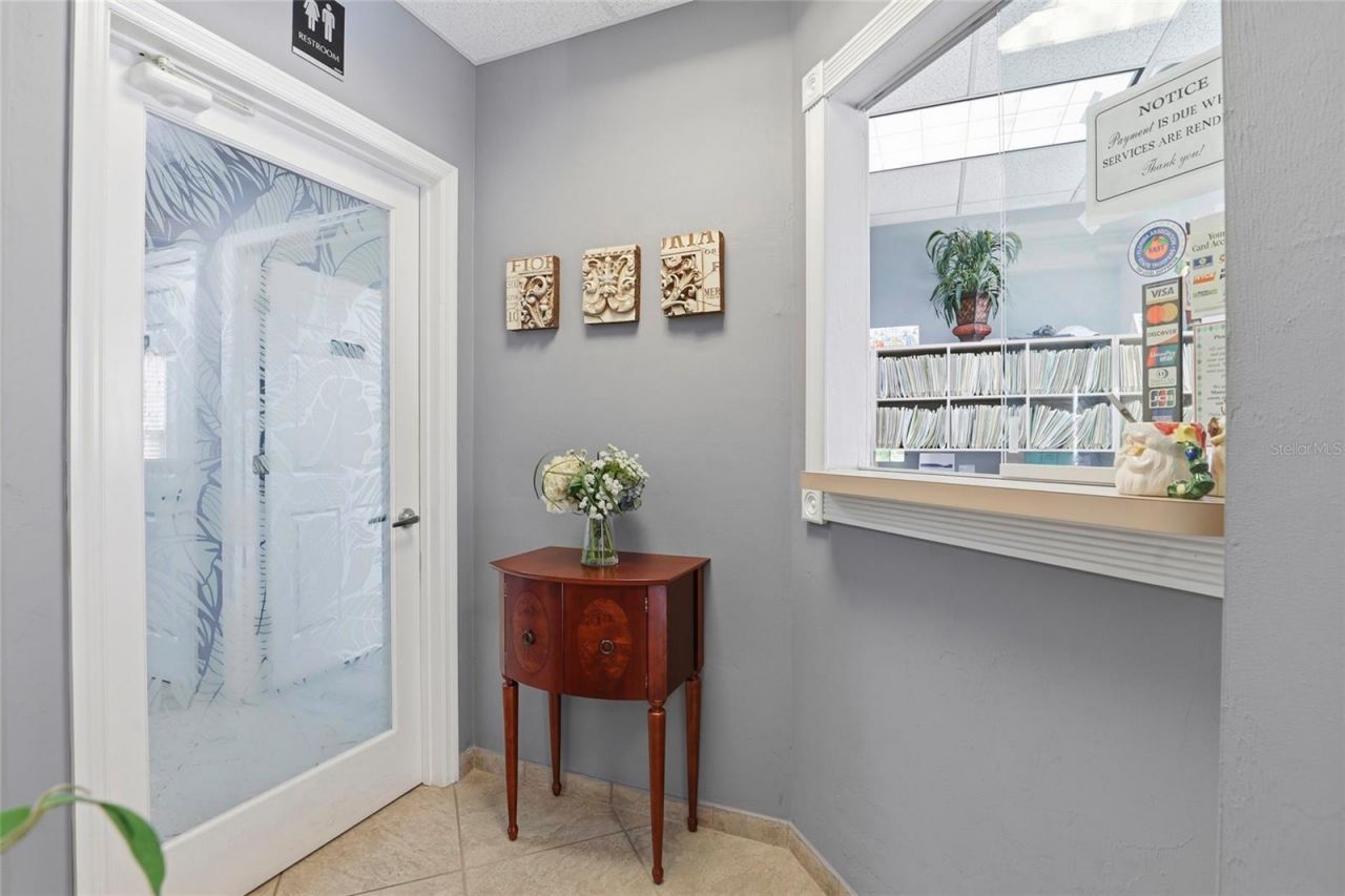 4130 NW 37th Place, Unit Ste E, Gainesville, FL 32606 Photo