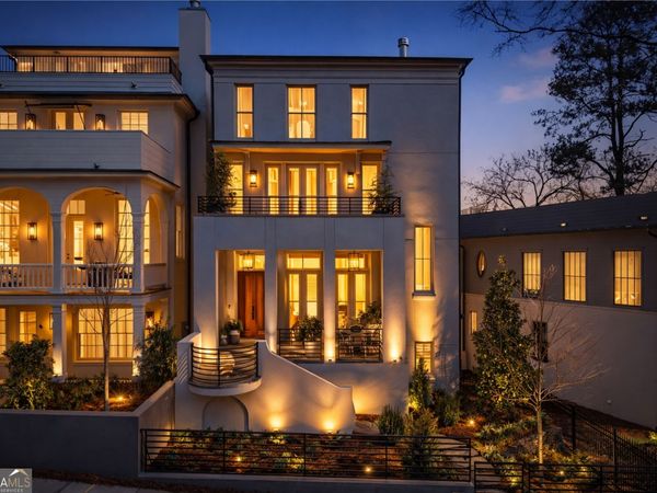 100 Sheridan Drive, Atlanta, GA 30305